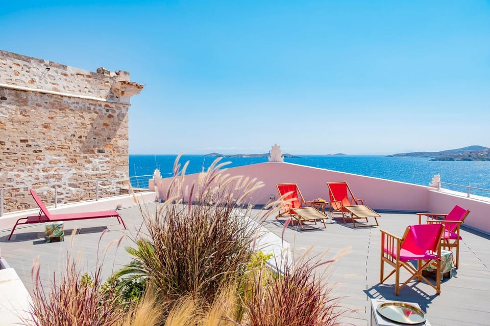 Balcony/Terrace, sunbed