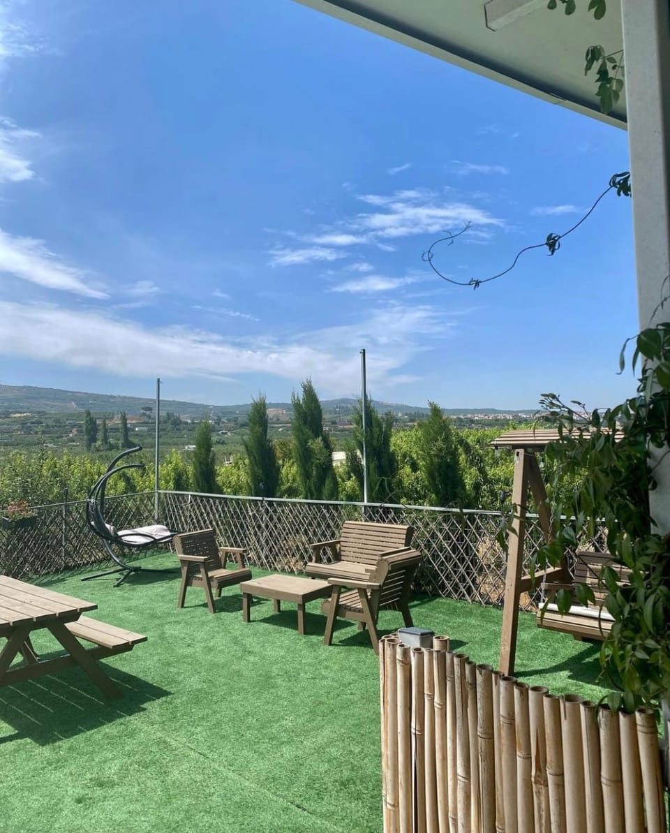 Spring, Day, Natural landscape, Garden, Balcony/Terrace, Garden view