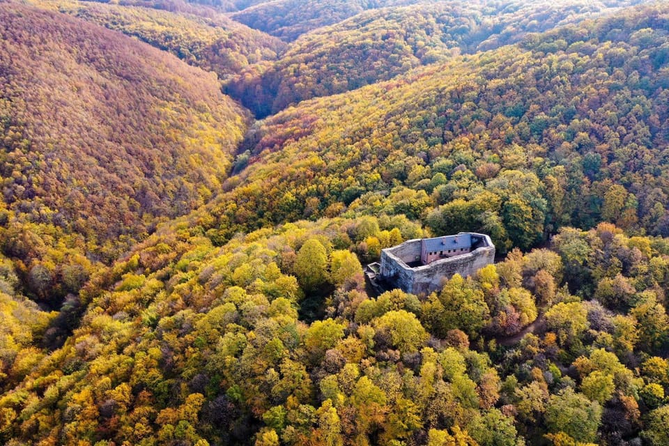 Nearby landmark, Natural landscape, Bird's eye view, Mountain view