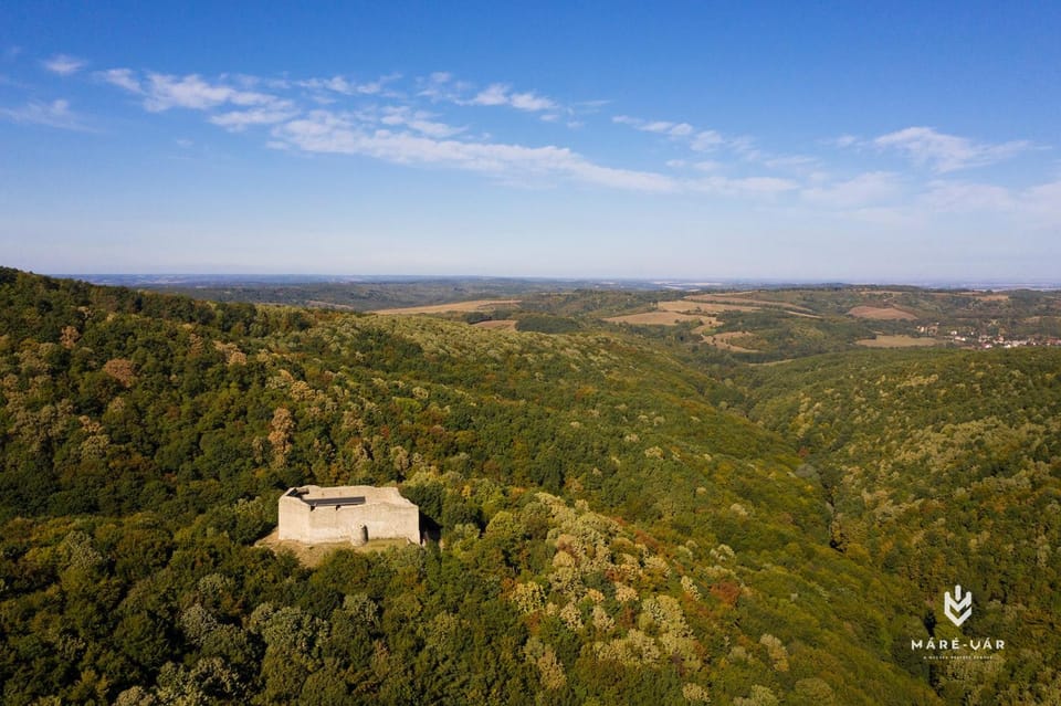 Nearby landmark, Day, Natural landscape, Bird's eye view, Mountain view
