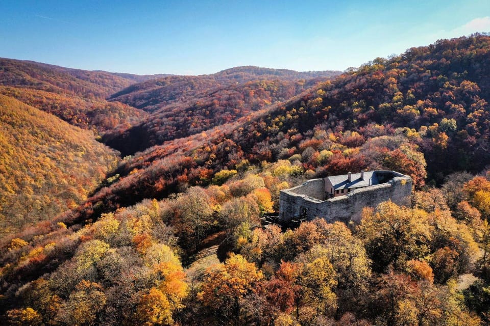 Nearby landmark, Day, Natural landscape, Bird's eye view, Mountain view