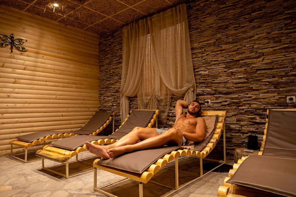 People, Sauna, Spa and wellness centre/facilities