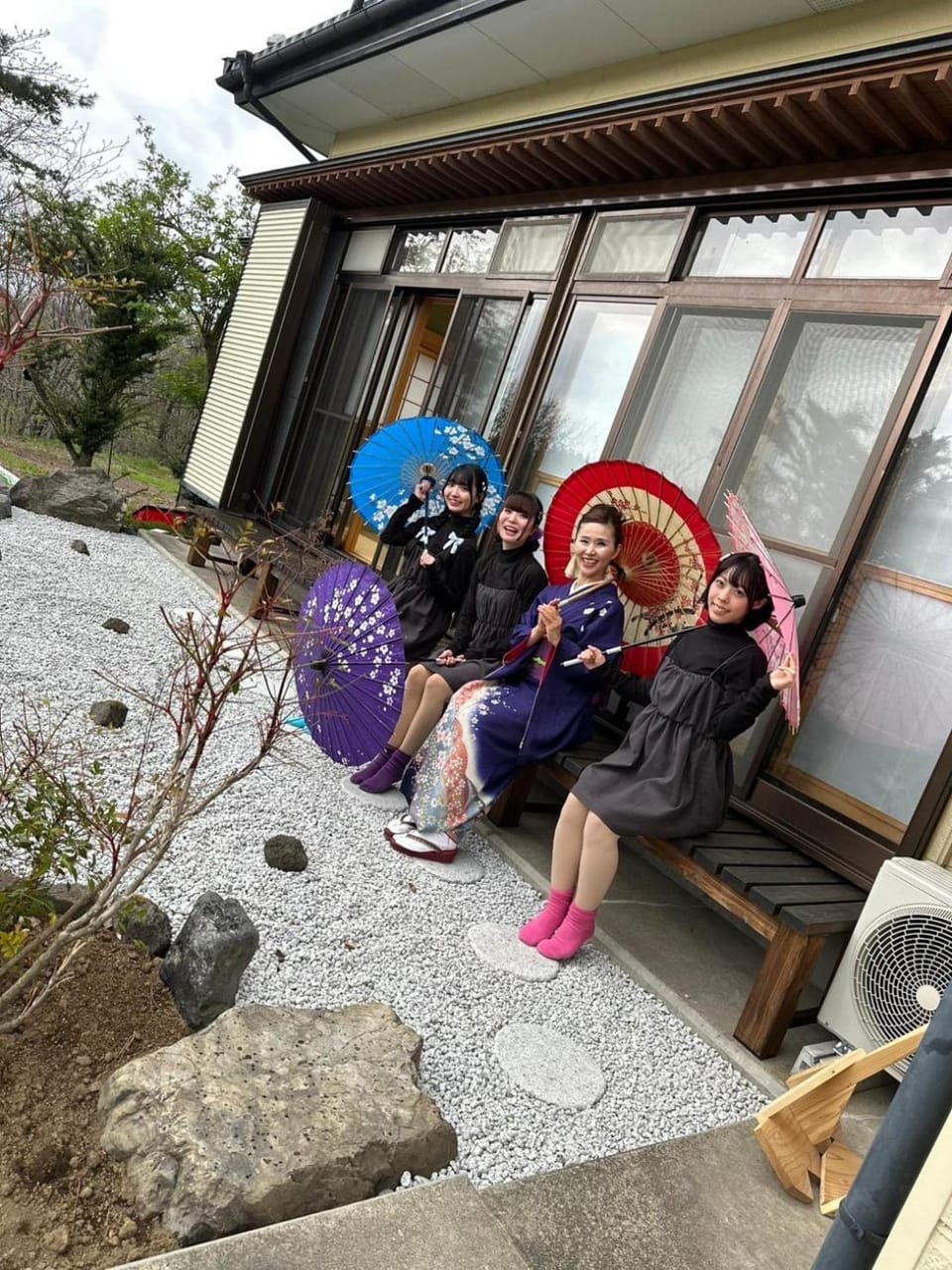 津軽三味線と民謡 繭子の宿 Bed and Breakfast in Japan