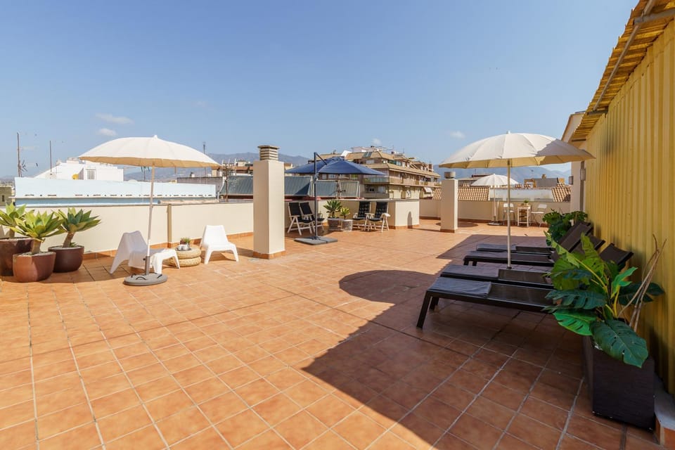 Property building, Balcony/Terrace