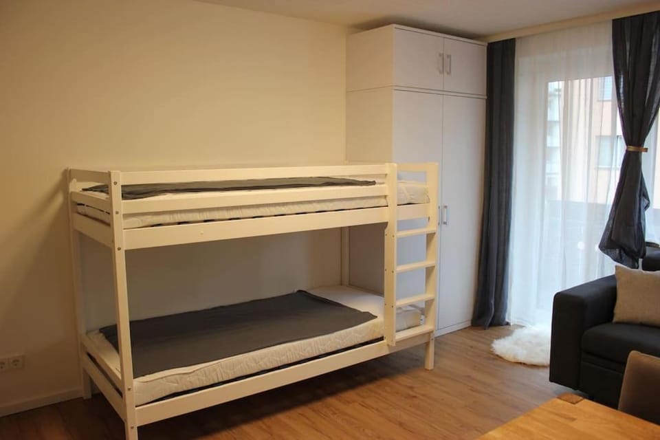 bunk bed