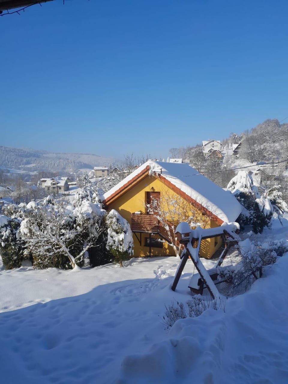 Property building, Winter, Mountain view