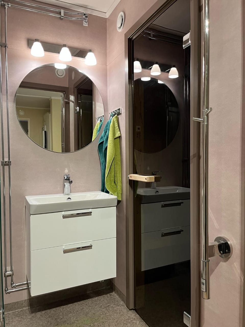 Shower, Toilet, Sauna, Bathroom