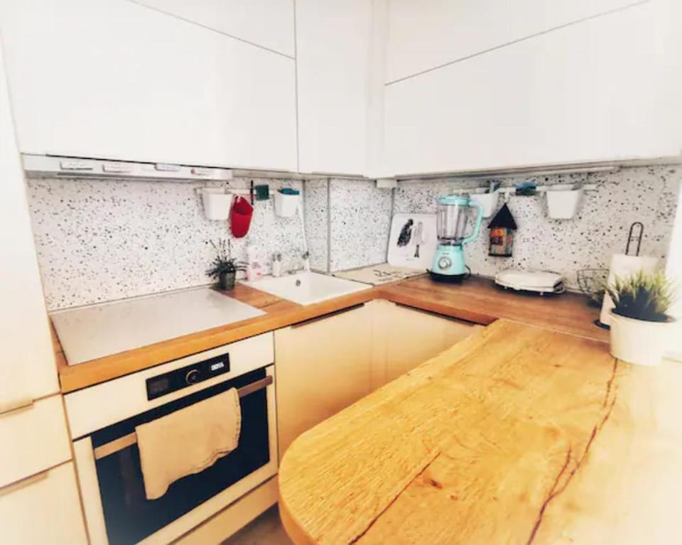 New elegant apartment with free parking and wifi Apartment in City of Zagreb