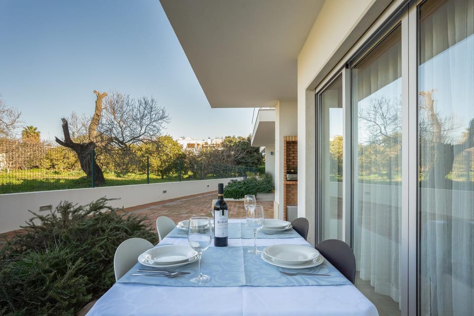 Balcony/Terrace, Dining area