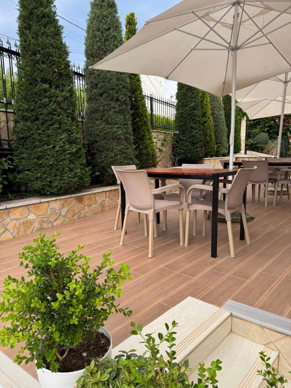 Vila Ervin First Floor Bed and Breakfast in Ksamil