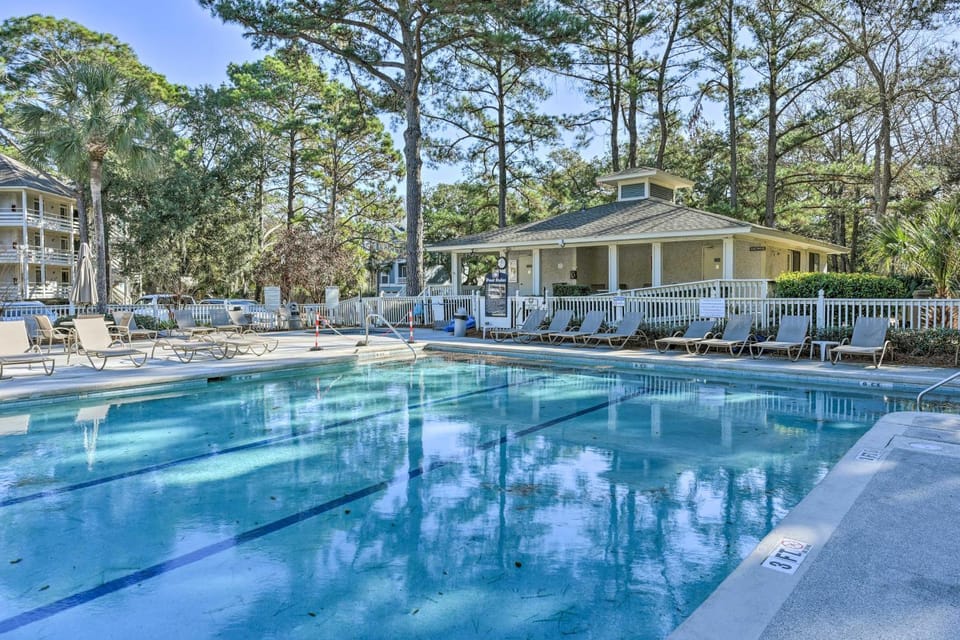 2 Pools + Hot Tub: Hilton Head Island Condo! House in Hilton Head Island