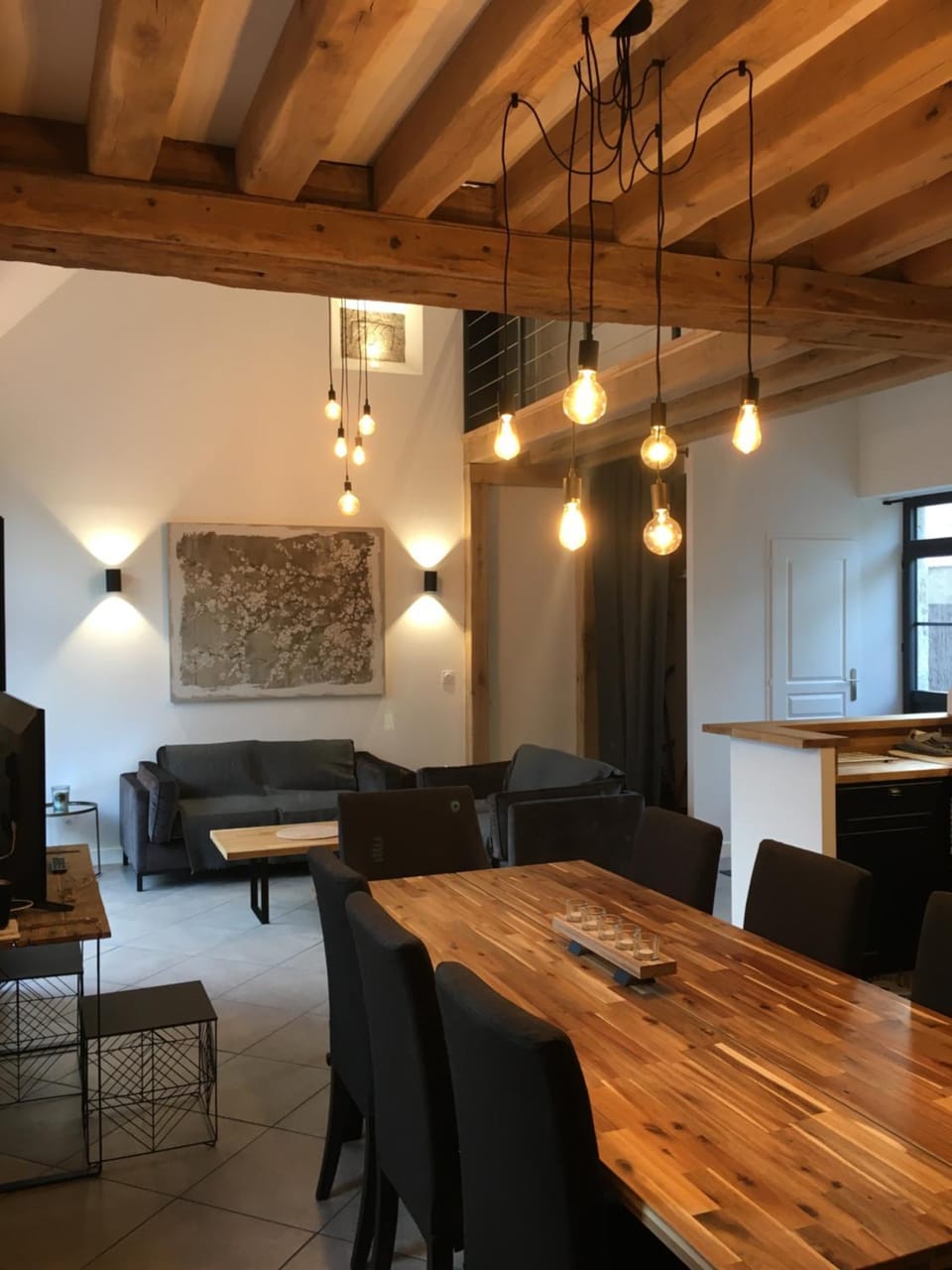 Living room, Dining area
