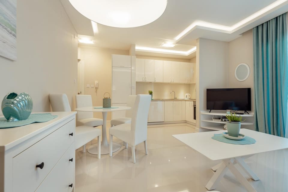 TV and multimedia, Dining area