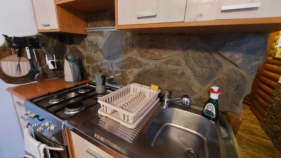 Kitchen or kitchenette, stove