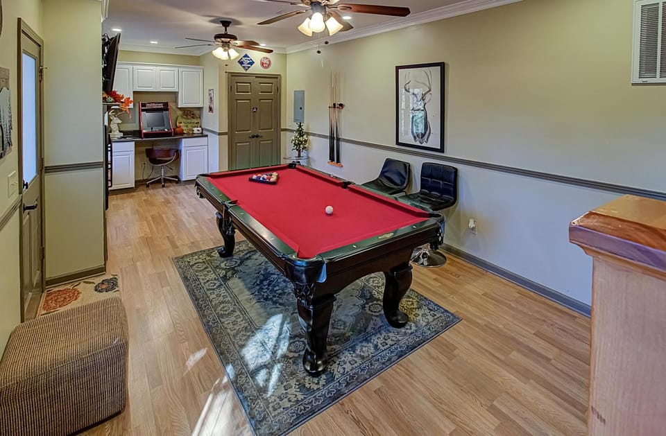 Deerly Loved #2846 House in Pigeon Forge