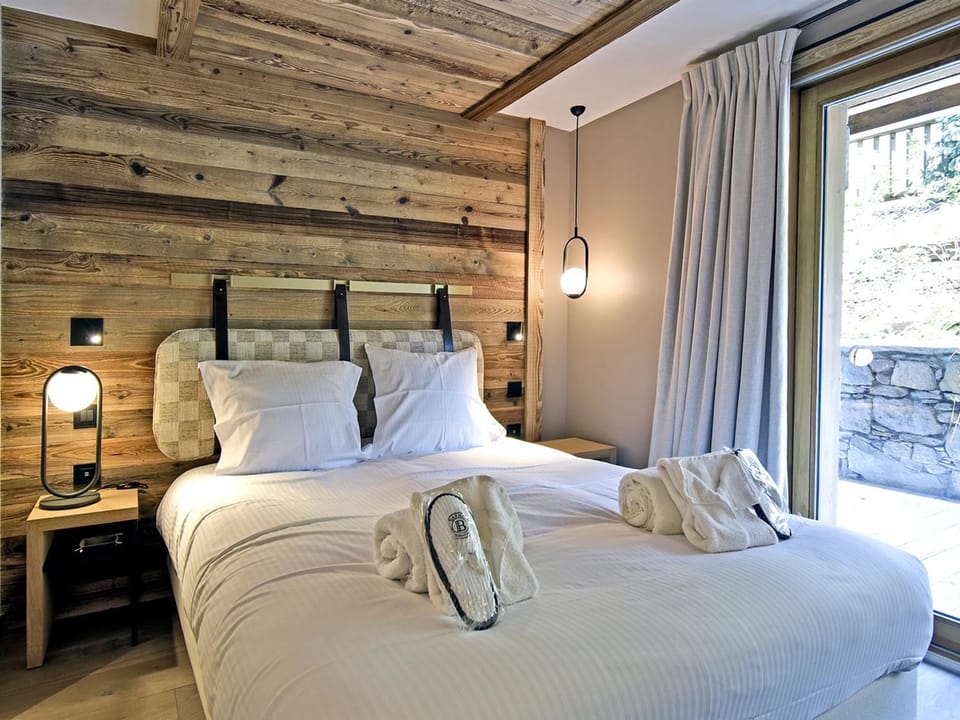 Appartement luxe 3 chambres avec spa et accès direct aux pistes - FR-1-613-51 Apartment in Les Allues