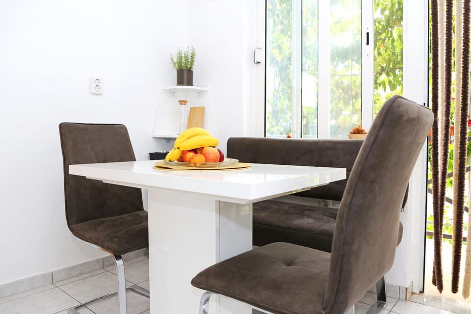 Other, Dining area, Garden view