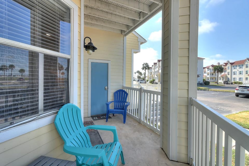 Beach Club 174 Apartment in North Padre Island