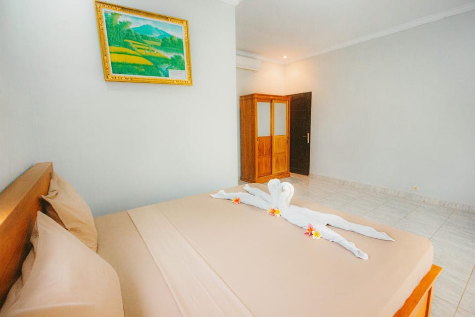 Bedroom, air conditioner