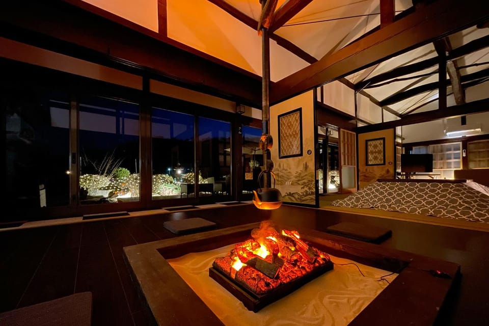 Living room, internet