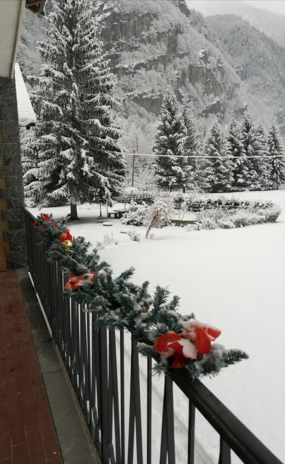 Winter, Balcony/Terrace, Mountain view