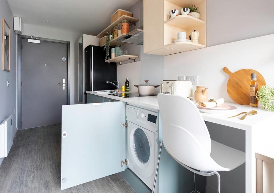 Bathroom, Kitchen or kitchenette