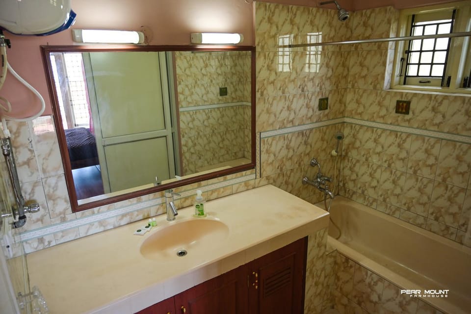 Bathroom, Bath