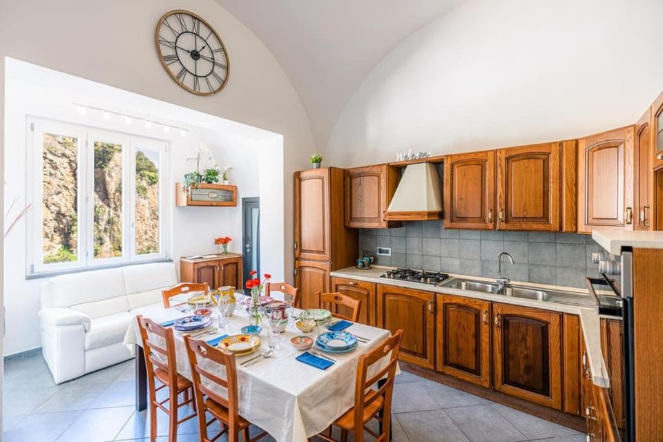 Kitchen or kitchenette, dishwasher, minibar, washing machine, kitchen, kitchen