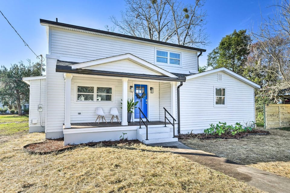 Chic St Marys Home, 2 Blocks from Riverfront House in St Marys