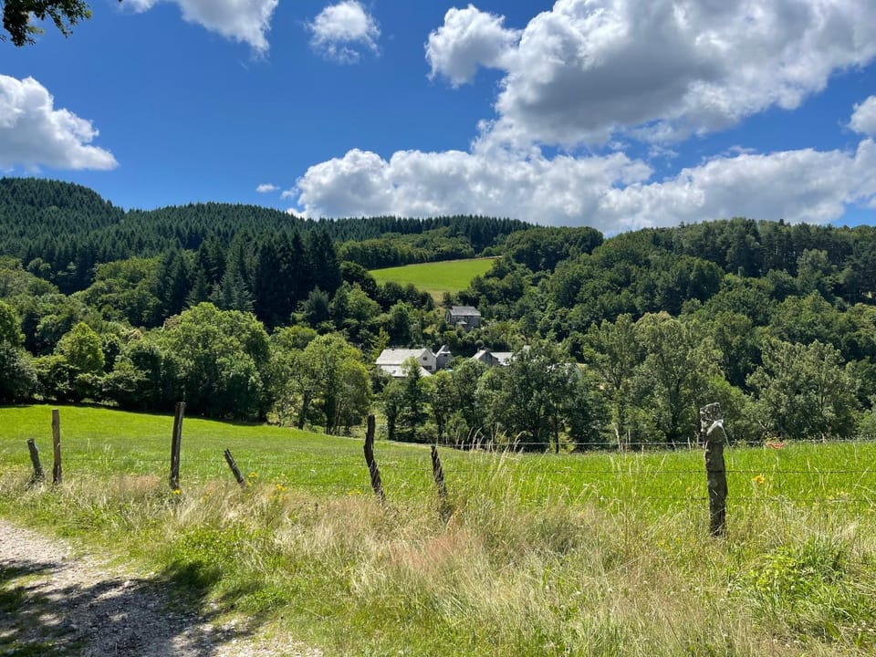 Nearby landmark, Natural landscape