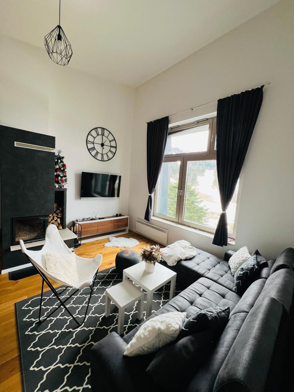 The View - ski to door Apartment in Federation of Bosnia and Herzegovina