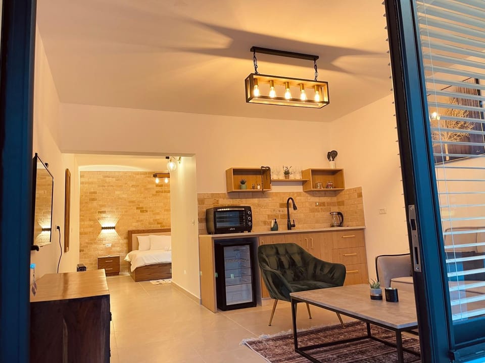 Ran suites Bed and Breakfast in North District