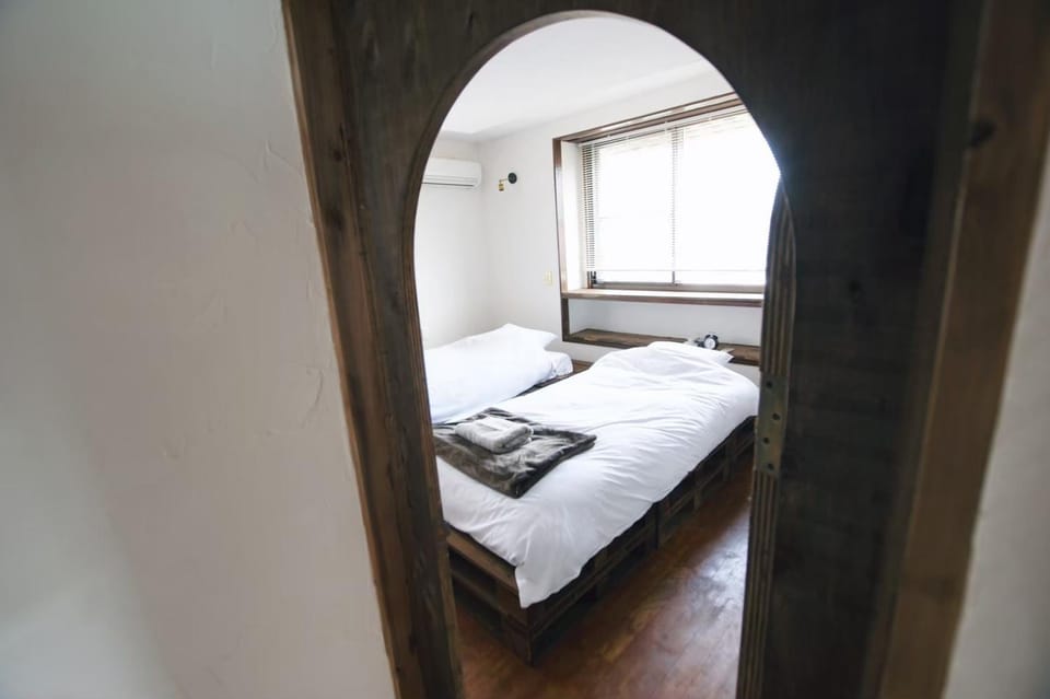 Guest house LOOP - Vacation STAY 06208v Bed and Breakfast in Japan