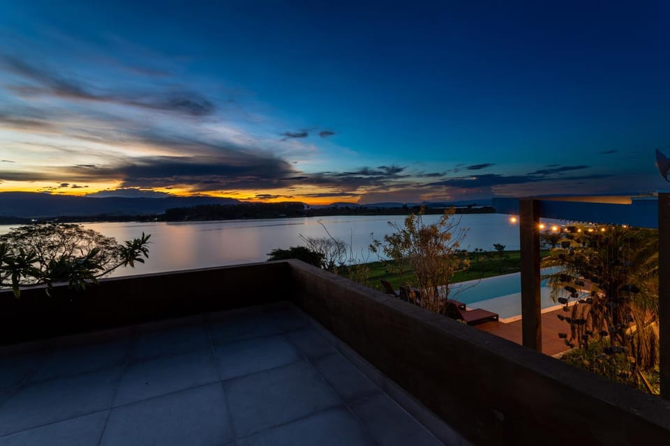 Natural landscape, Lake view