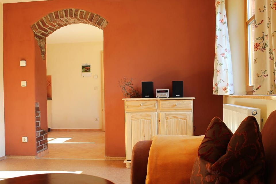 Pension 'Am Vogelherd' Apartment in Thuringia, Germany