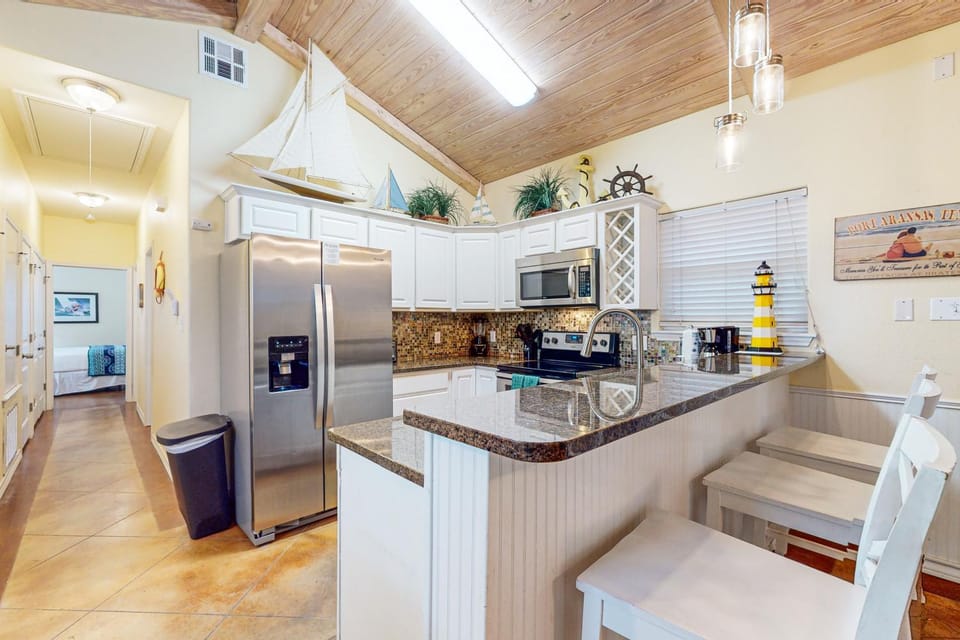 Sail Away at Pirate's Bay Unit 113 House in Port Aransas