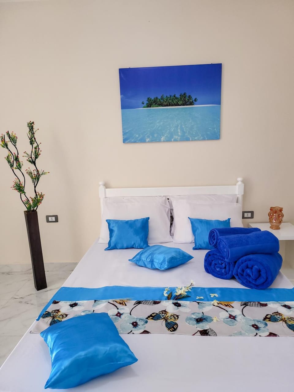 Bed, Photo of the whole room, Bedroom, Area and facilities