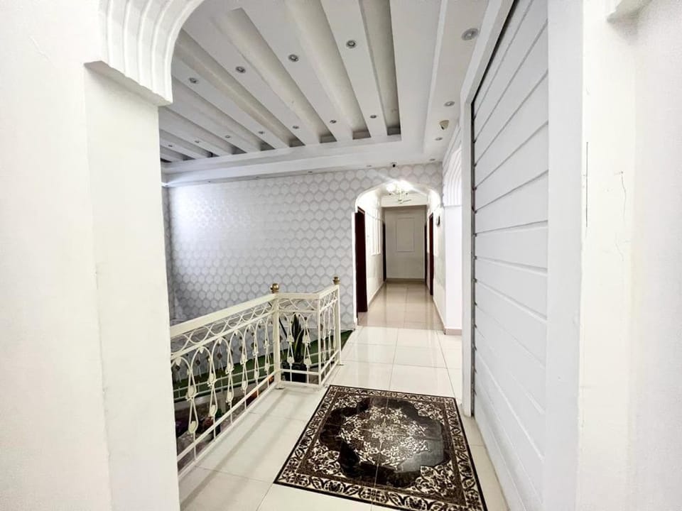 Salalah-Al Shwamekh Suites Apartment in Oman