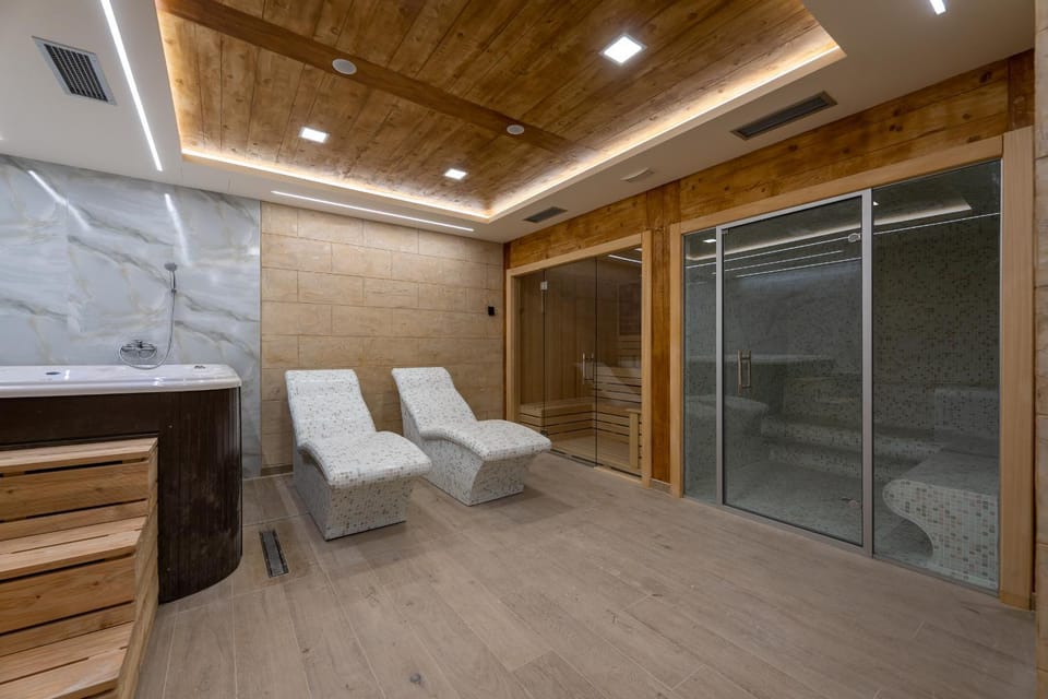 Shower, Bathroom, Living room, Seating area