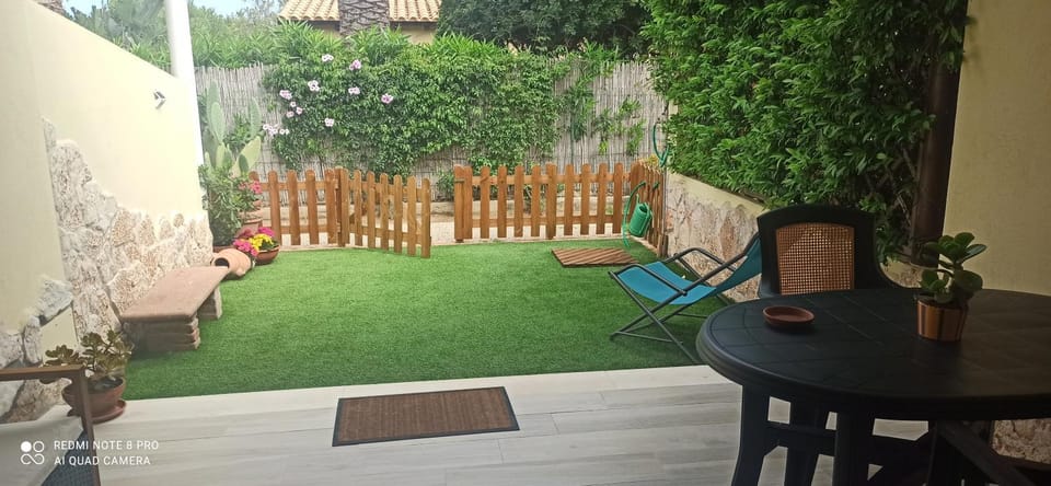 Patio, Garden view