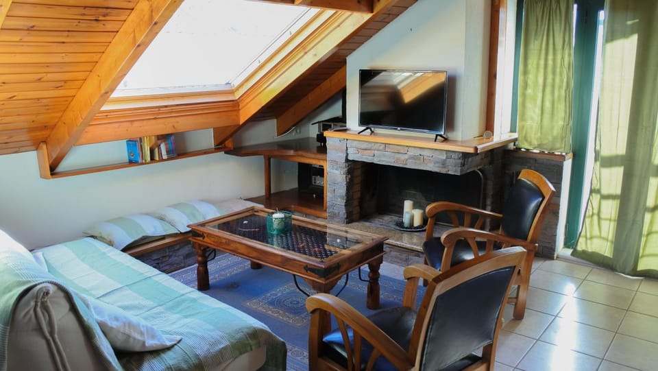 Living room, Seating area, flat iron