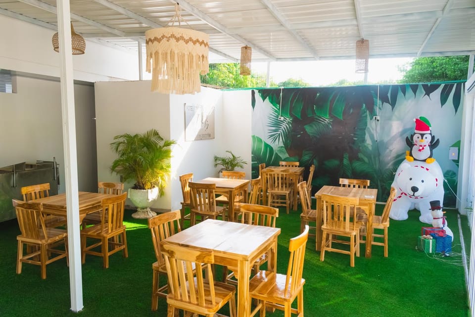Restaurant/places to eat