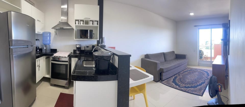 Kitchen or kitchenette, Living room, Dining area, minibar, pet friendly, stove