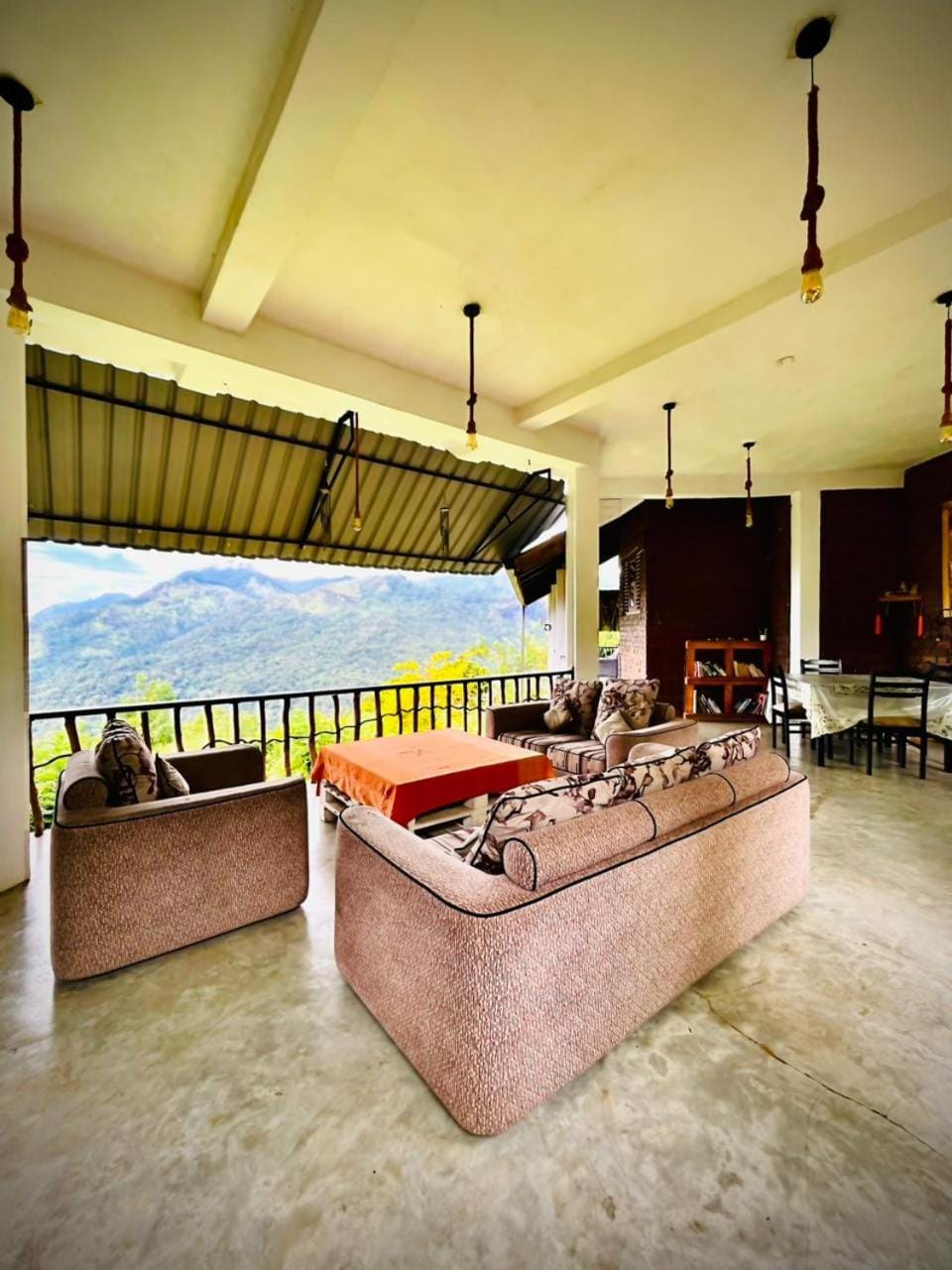 Natural landscape, View (from property/room), Balcony/Terrace, Living room, Seating area, Dining area, Mountain view