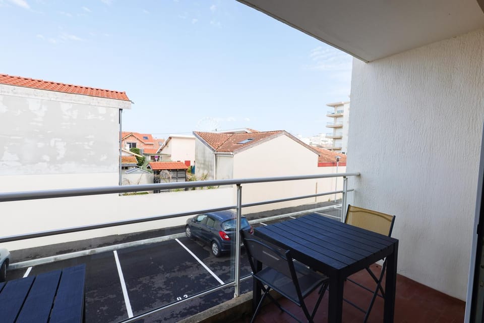 Studio entièrement rénové à deux pas des plages Apartment in Biscarrosse