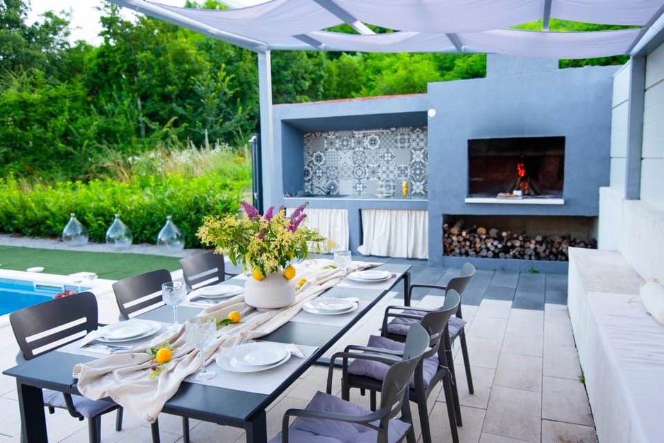 Holiday home Sika with heated pool near Split Villa in Split-Dalmatia County