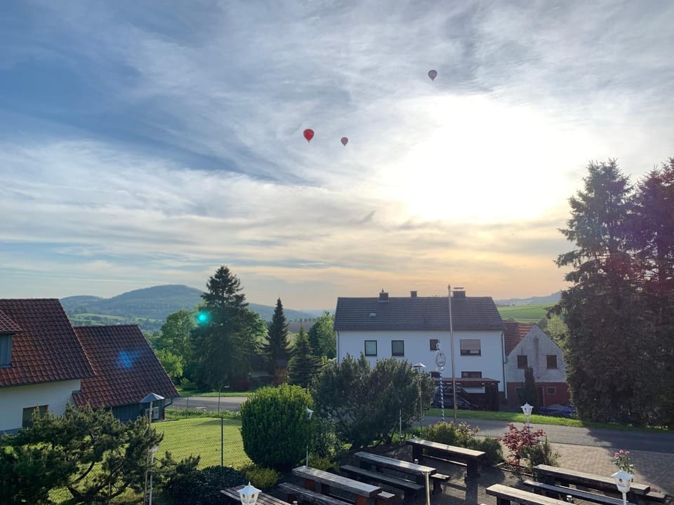 Neighbourhood, View (from property/room)