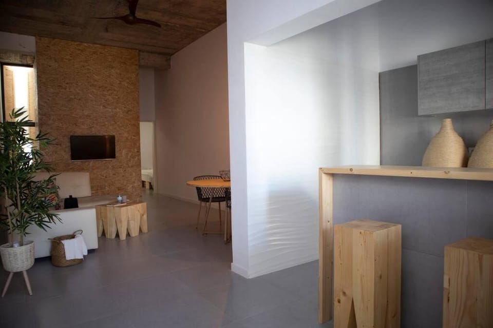 TV and multimedia, Kitchen or kitchenette, Living room, Dining area