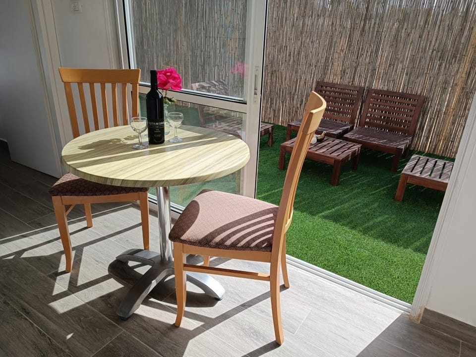 Balcony/Terrace, Seating area, Dining area