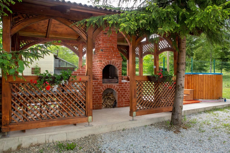 Kamilla Vendégház Borzont House in Romania